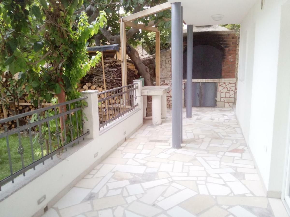Pavlic 2 Apartment Omiš Екстериор снимка
